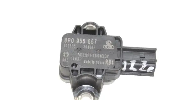 Audi TT TTS Mk2 Airbag deployment crash/impact sensor 8P0955557