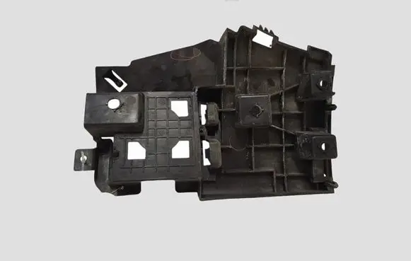 Volvo V60 Rear bumper mounting bracket 31352284