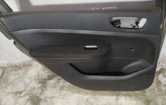 Peugeot 307 Rear door card panel trim