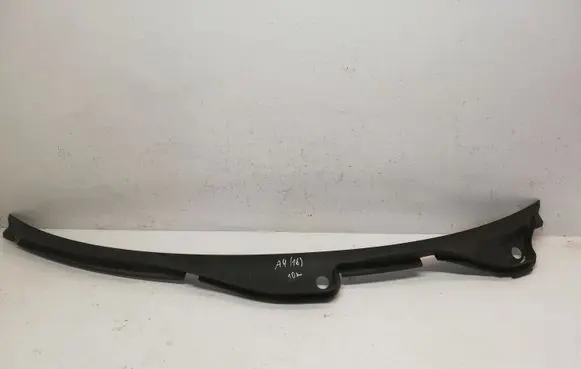 Audi A4 S4 B8 8K Wiper trim 8K1819403