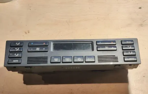 BMW 7 E38 Climate control unit 64118379111