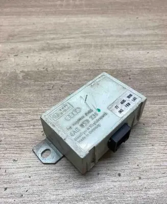 Audi A4 S4 B5 8D Immobilizer control unit/module 4A0953234