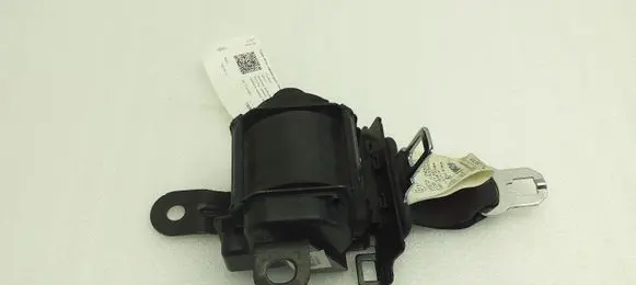 Hyundai ix35 Middle seatbelt (rear) 898502Y200