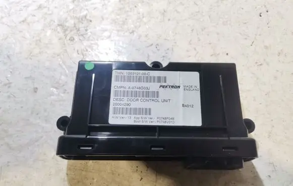 Tesla Model S Door control unit/module 100310100C A0748G03J