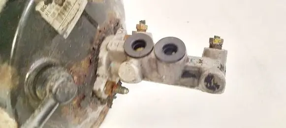 Renault Clio III Master brake cylinder