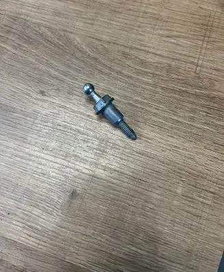 Peugeot 3008 II Nuts/bolts 