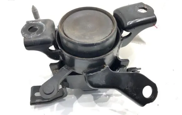 Toyota Camry VIII XV70 Engine mount vacuum valve