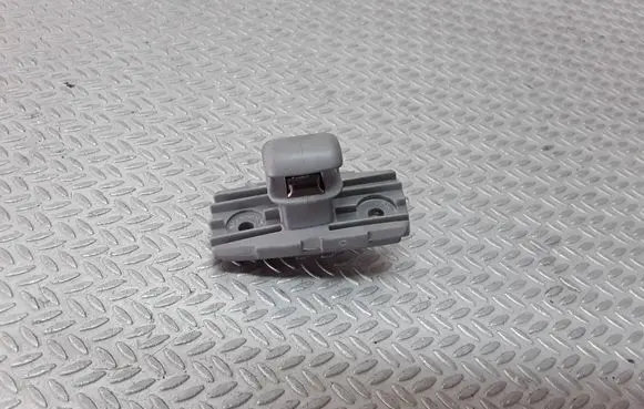 Volkswagen Phaeton Sun visor clip/hook/bracket 