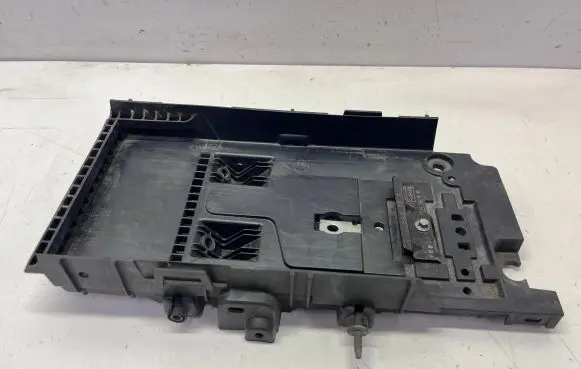 Ford Mondeo MK V Battery tray DG9310723AE