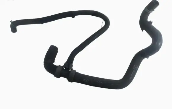Renault Scenic III - Grand scenic III Engine coolant pipe/hose
