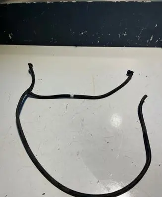 Volkswagen Touran II Headlight washer hose/pipe 1T0955970D