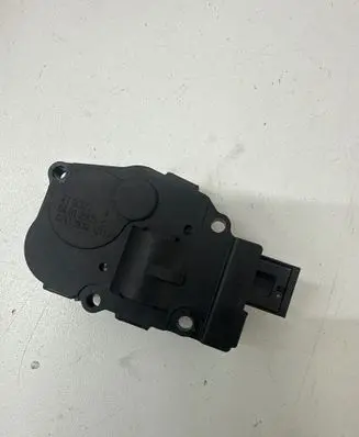 BMW 1 E81 E87 Air flap motor/actuator CZ113930071D EFB322 04012005C