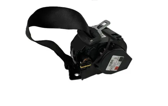 BMW 1 F40 Rear seatbelt 7456277
