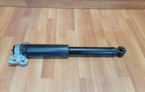 Rear shock absorber/damper