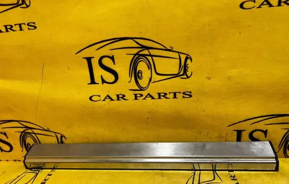 Mercedes-Benz CLS C218 AMG Front sill trim cover A2186800135