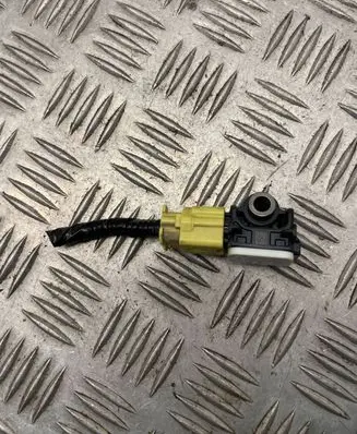Nissan Juke I F15 Airbag deployment crash/impact sensor 988301EA0A