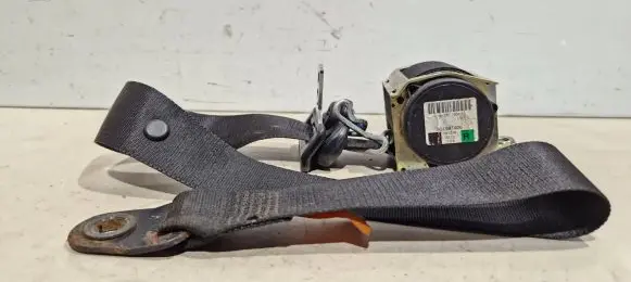 Ford Focus C-MAX Front seatbelt 601704600
