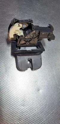 Audi A3 S3 8P Tailgate/trunk/boot lock/catch/latch 8P4827505C
