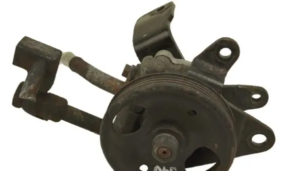 Nissan Navara D40 Power steering pump 74203291