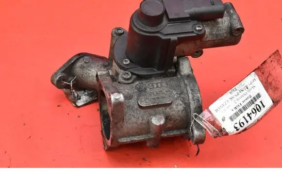 Skoda Octavia Mk2 (1Z) EGR valve 03G131501D