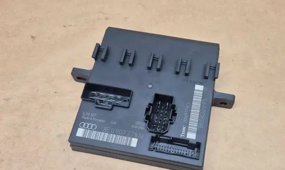 Audi A4 S4 B7 8E 8H Comfort/convenience module 8E0907279N