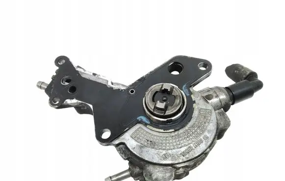 Seat Leon (1P) Vacuum pump LUK