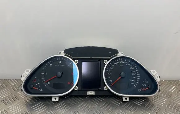 Audi A6 S6 C6 4F Speedometer (instrument cluster) 4F0920900S 4F0910900A 503000731202