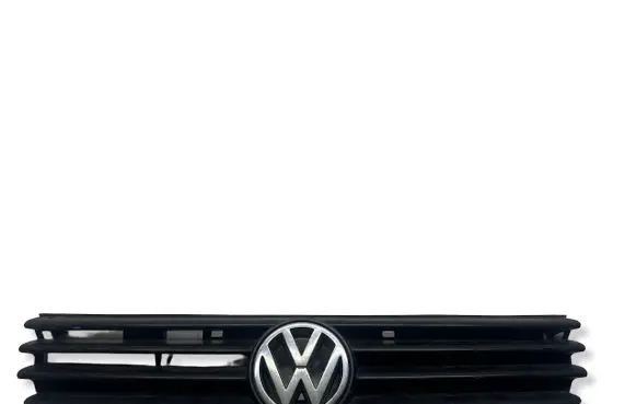 Volkswagen PASSAT B4 Front bumper upper radiator grill 3A0853653B