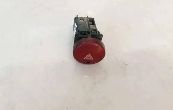 Peugeot Partner Hazard light switch