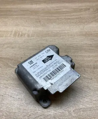 Opel Zafira A Airbag control unit/module 24416704