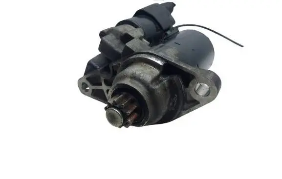 Skoda Fabia Mk1 (6Y) Starter motor 0001120406 02T911023R