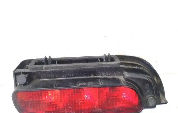 Peugeot Partner Third/center stoplight 45023