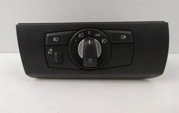 BMW X5M E70 Light switch 9134726