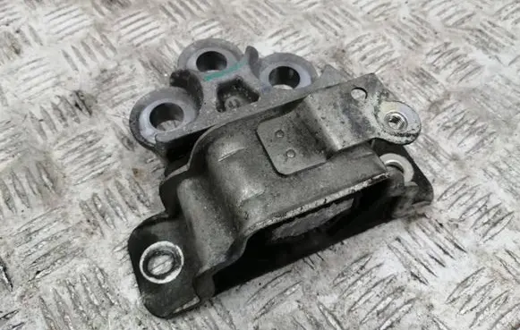 Fiat Tipo Engine mount vacuum valve 