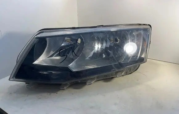 Skoda Octavia Mk3 (5E) Headlight/headlamp 5E1941015 030127220100 334000200L