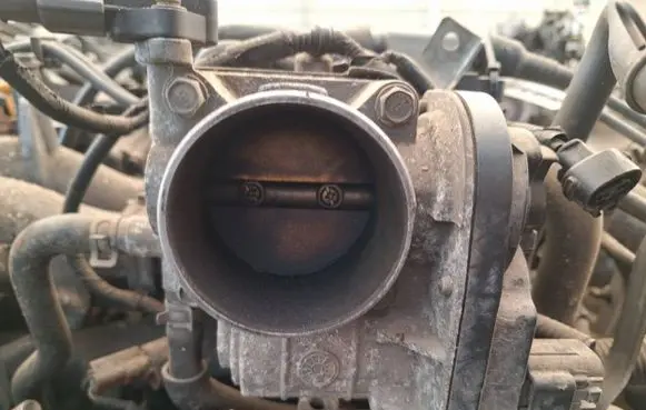 Subaru Legacy Throttle valve