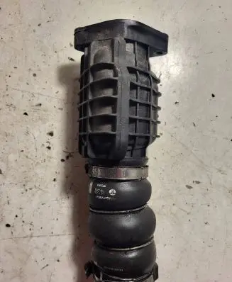 Citroen DS4 Intercooler hose/pipe 9685598580