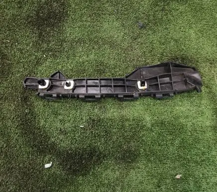Toyota Auris E180 Rear bumper mounting bracket 5257502090