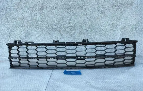 Skoda Superb B8 (3V) Front bumper upper radiator grill 3V08533677