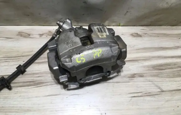 Citroen C5 Aircross Front brake caliper 4401C4