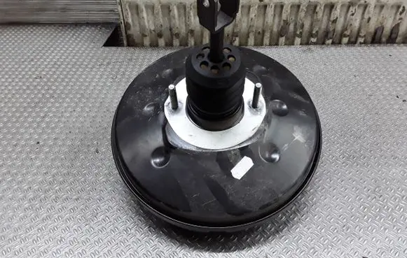 Mercedes-Benz B W245 Brake booster A1694300230