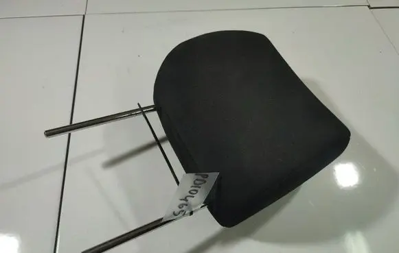 Toyota Corolla E120 E130 Front seat headrest 