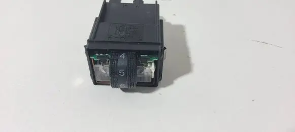 Audi A6 S6 C5 4B Seat heating switch 4B0963563C 4B0963563B 4D0963563E