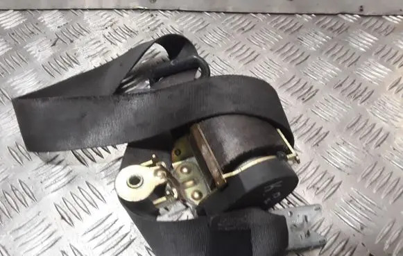 Renault Scenic II - Grand scenic II Front seatbelt B506887