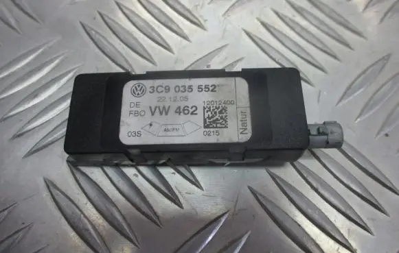 Volkswagen PASSAT B6 Sound amplifier 3C9035552