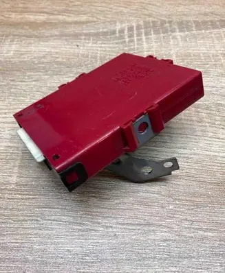 Toyota Prius (XW20) Gateway control module 8911147040 2324005280