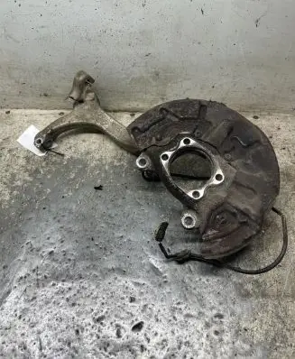 Audi A4 S4 B6 8E 8H Front wheel hub