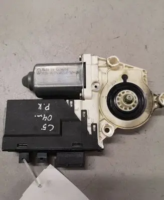 Citroen C5 Front door window regulator motor 101386102 9648484980