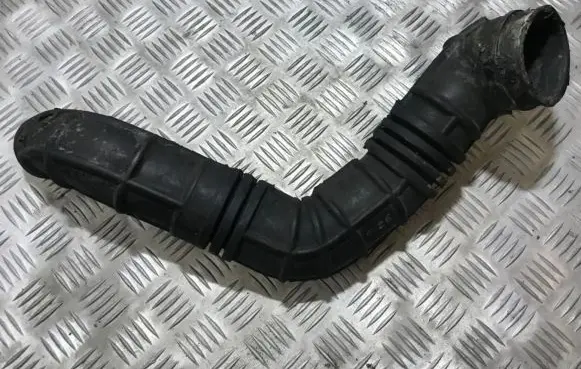 Volvo S40, V40 Air intake hose/pipe