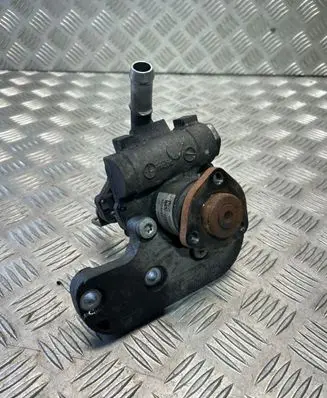 BMW 3 E92 E93 Power steering pump 6788838